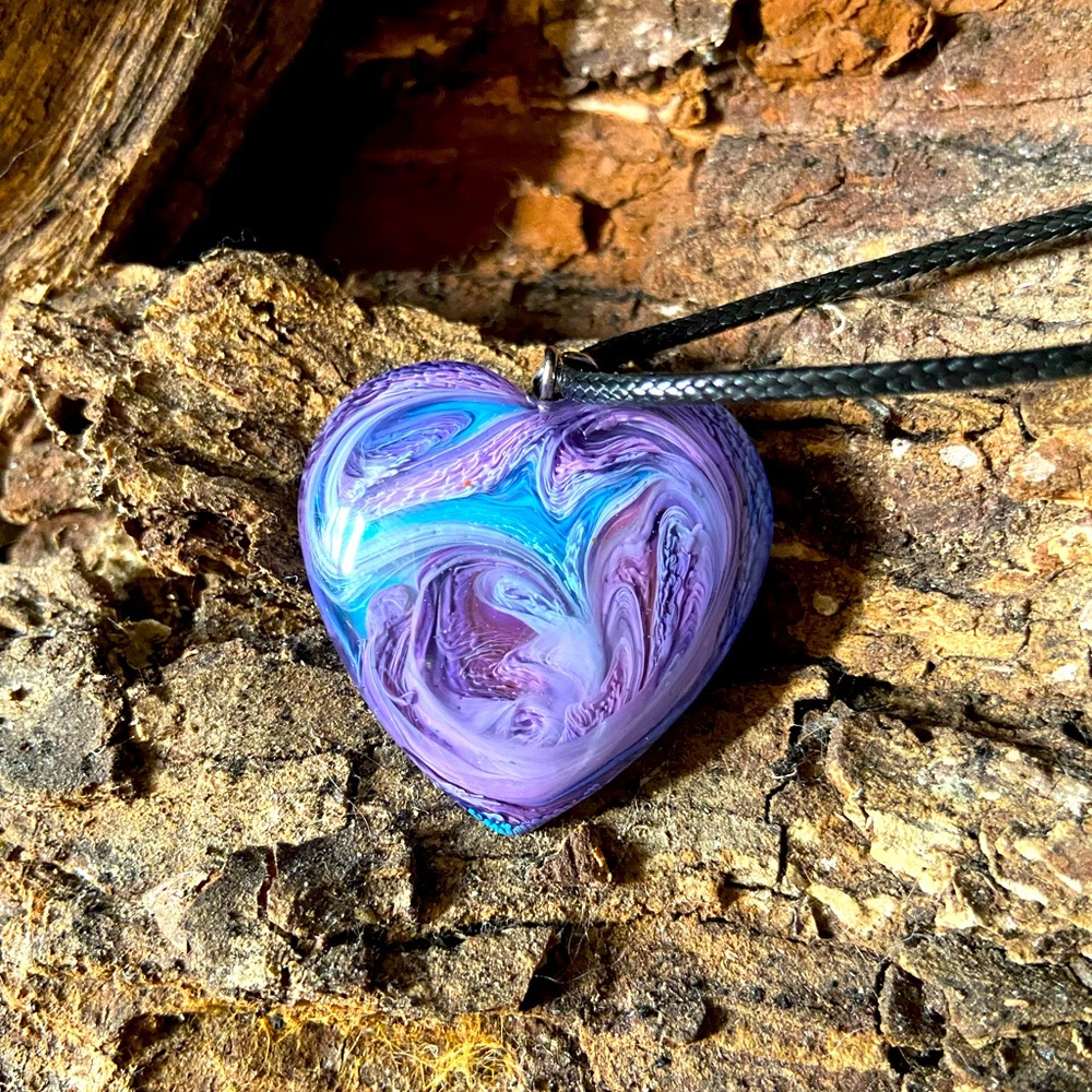 Resin heart necklace